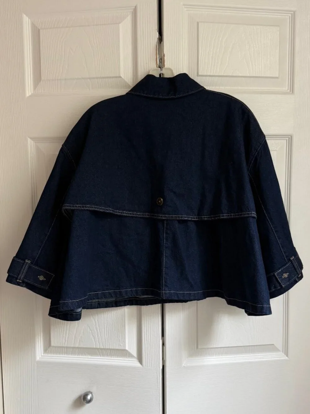 Cape-like denim jacket - Picture 9 of 13